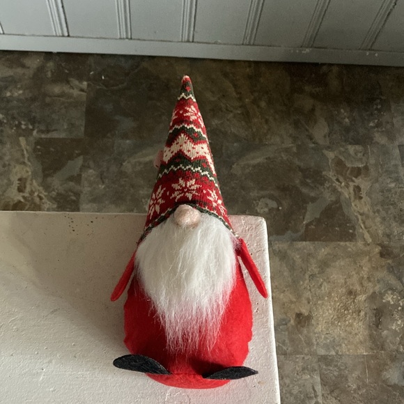 NWT-14” Red Christmas Holiday Gnome Decorstion w/ Red, Cream & Green Sweater Hat - Picture 17 of 17